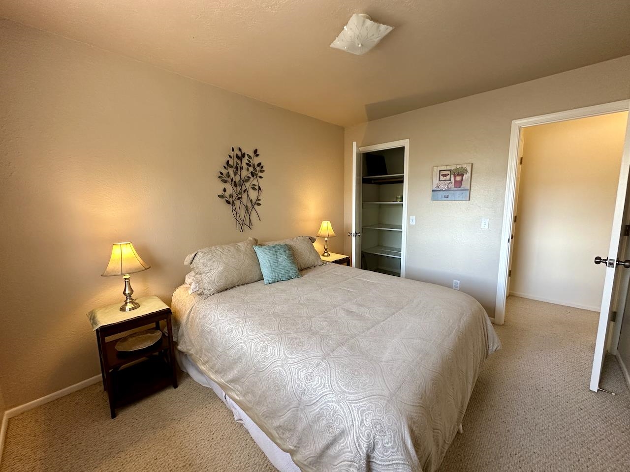 812 A Carmen Dr