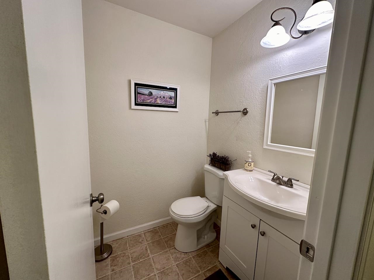 812 A Carmen Dr