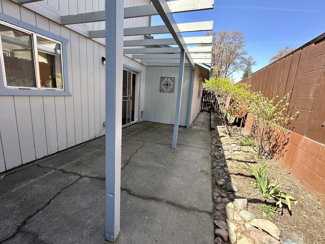 812 A Carmen Dr