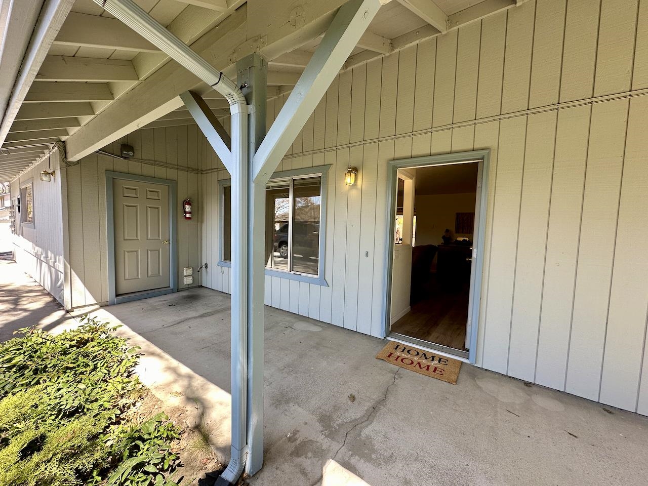 812 A Carmen Dr