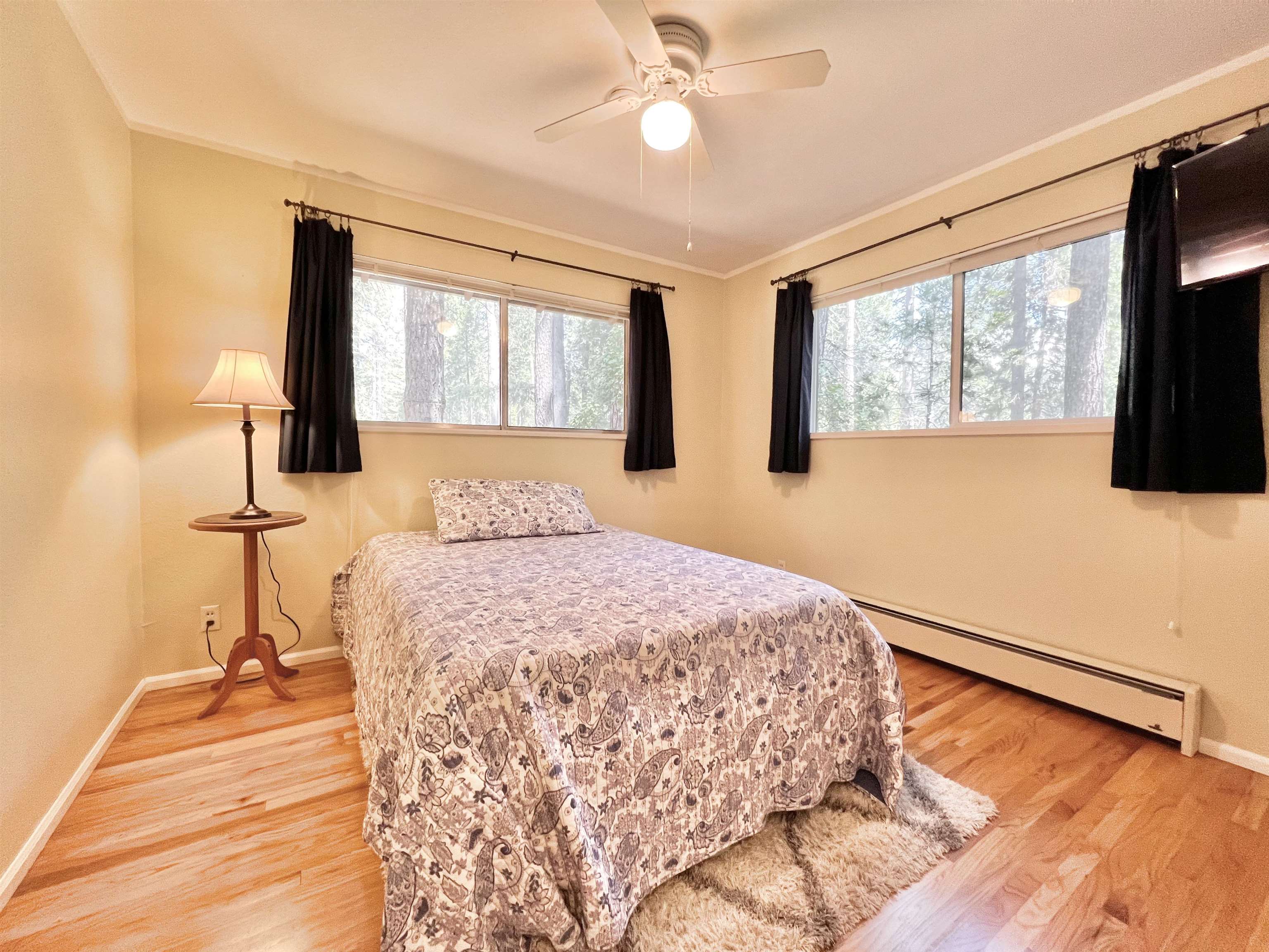 1137 Schilling Way