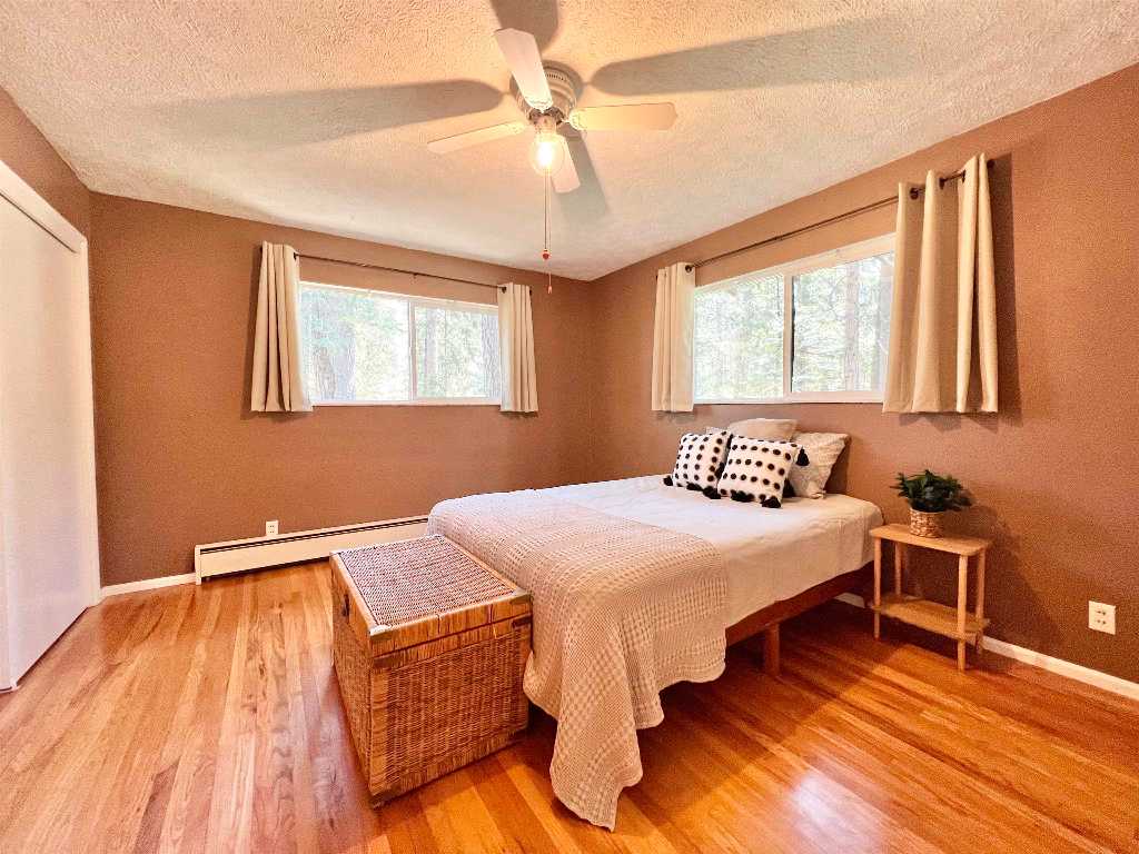 1137 Schilling Way