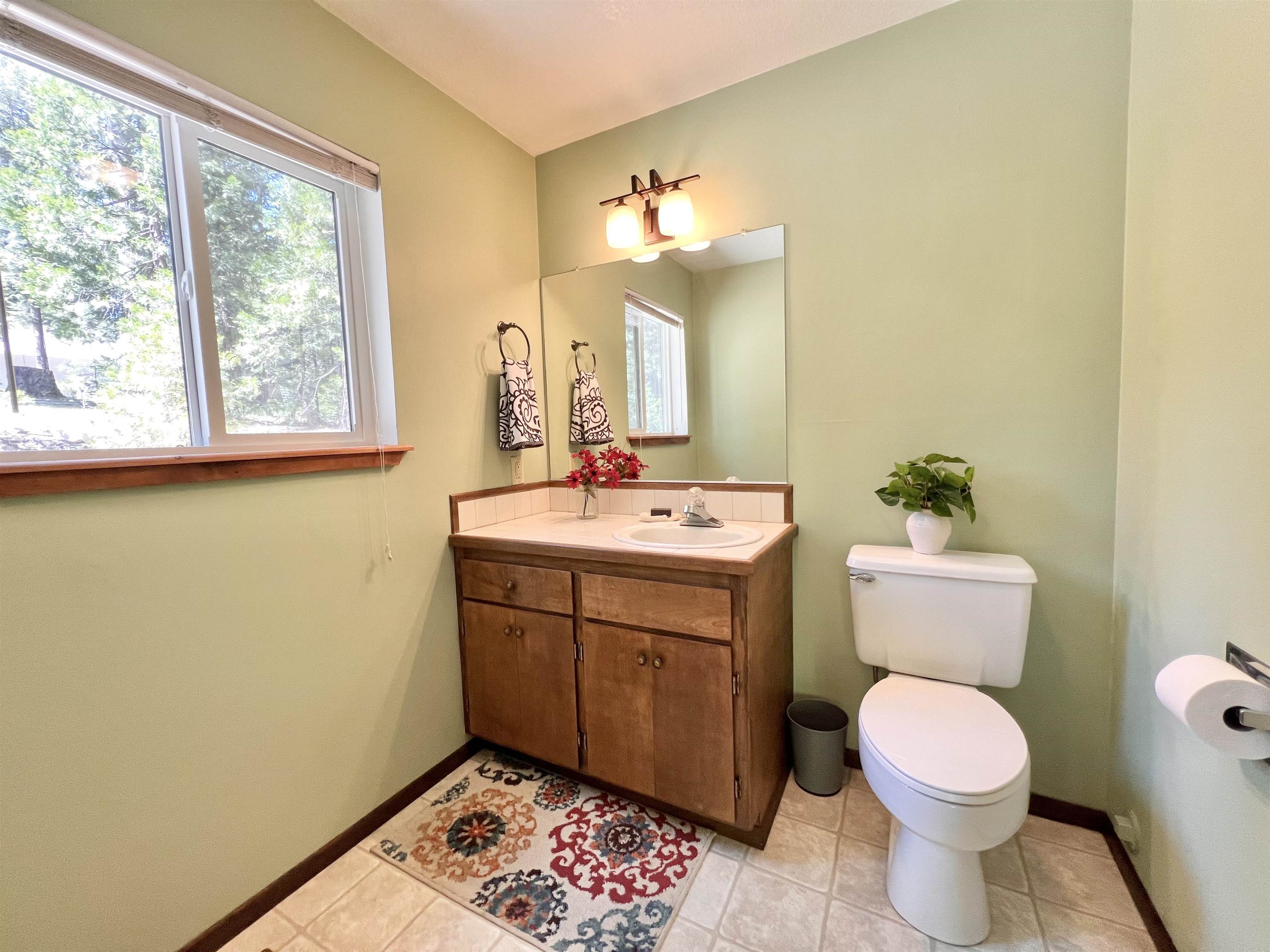 1137 Schilling Way