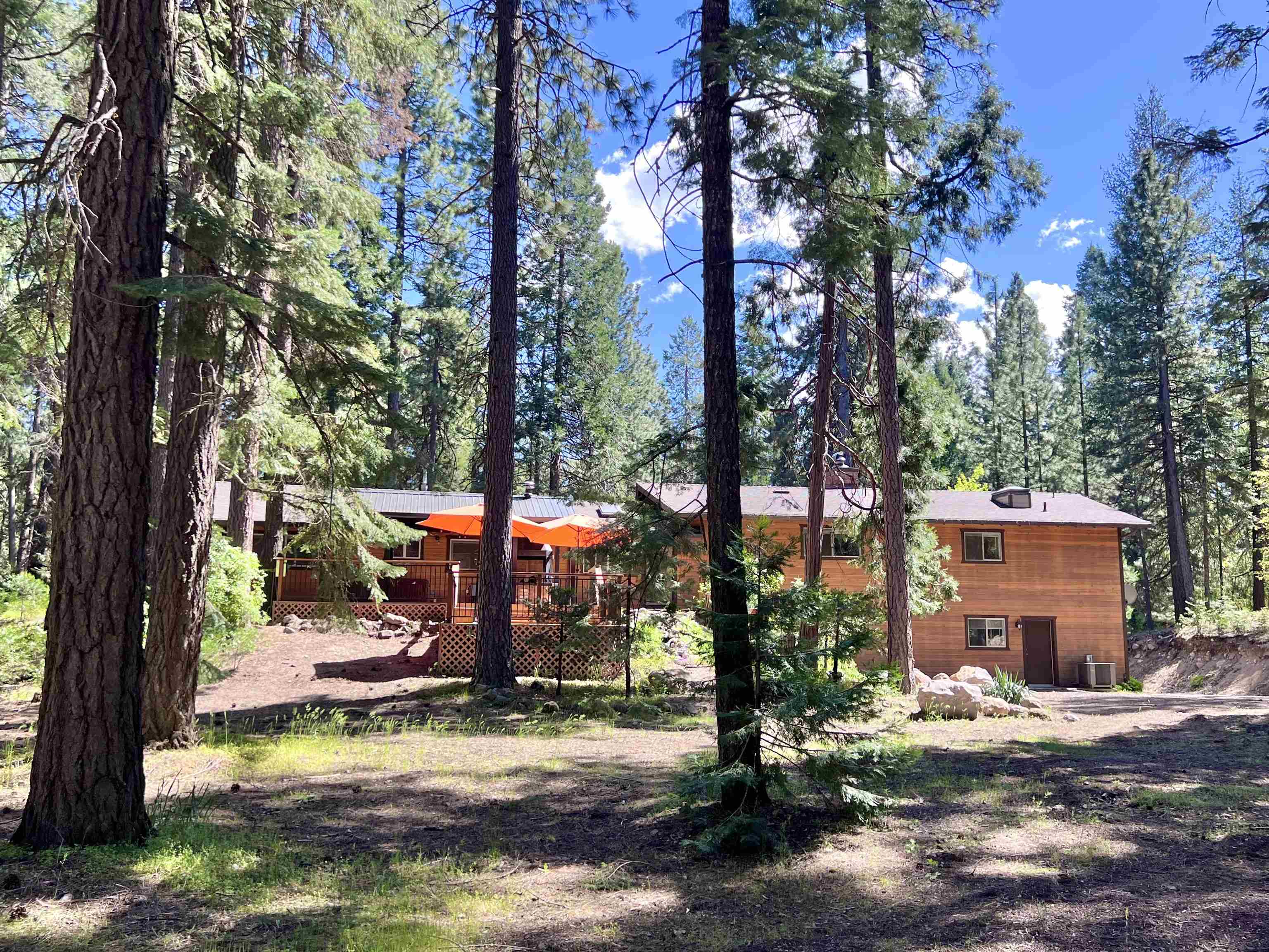 1137 Schilling Way