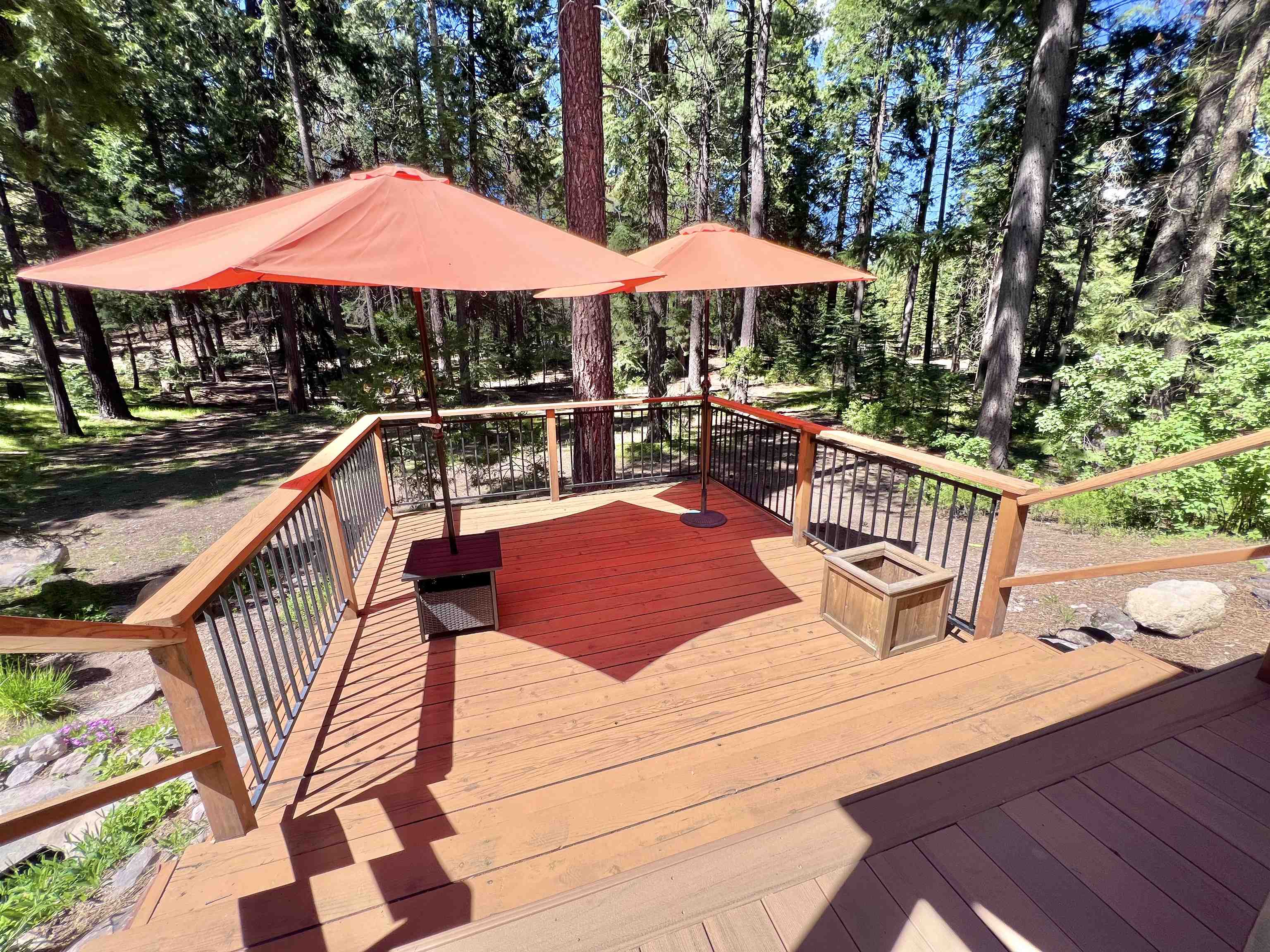 1137 Schilling Way