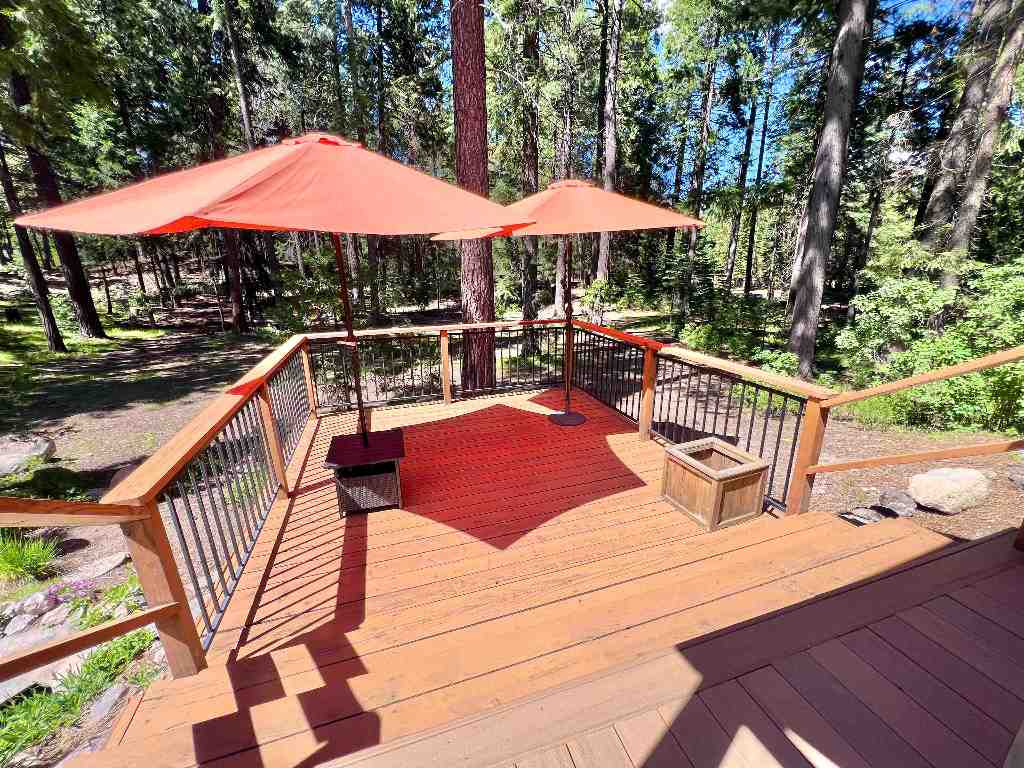 1137 Schilling Way