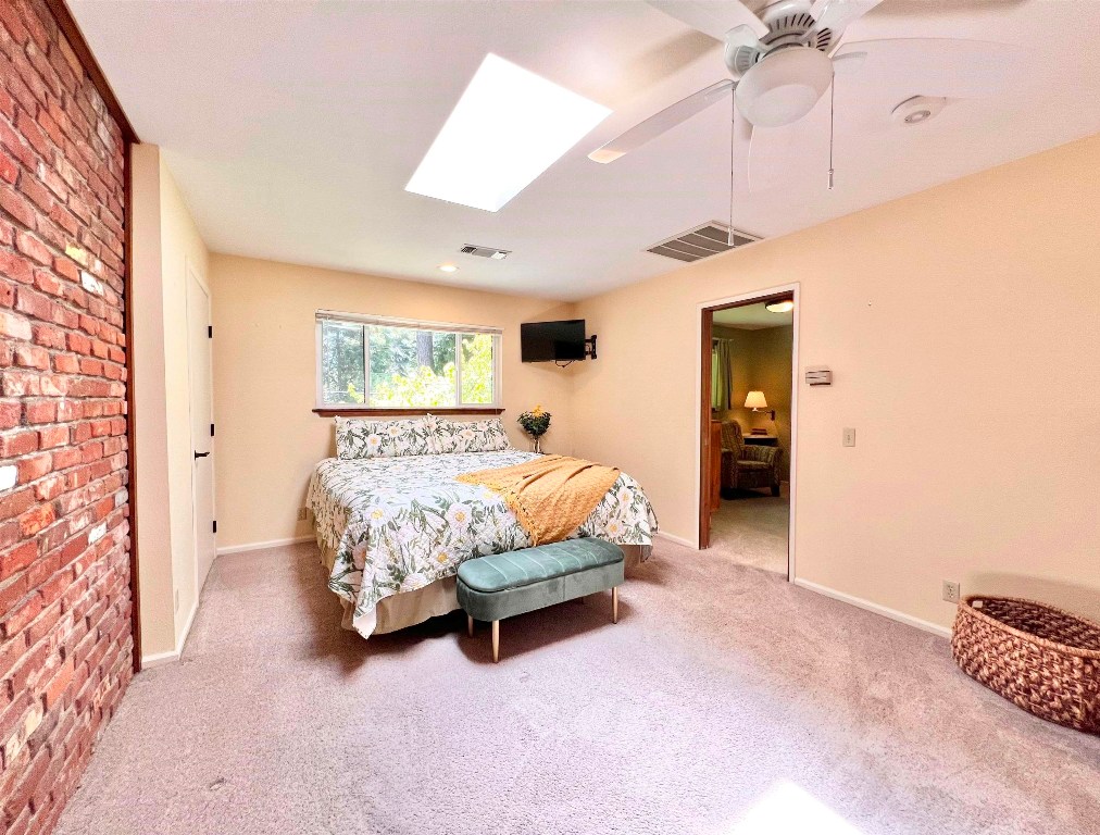 1137 Schilling Way
