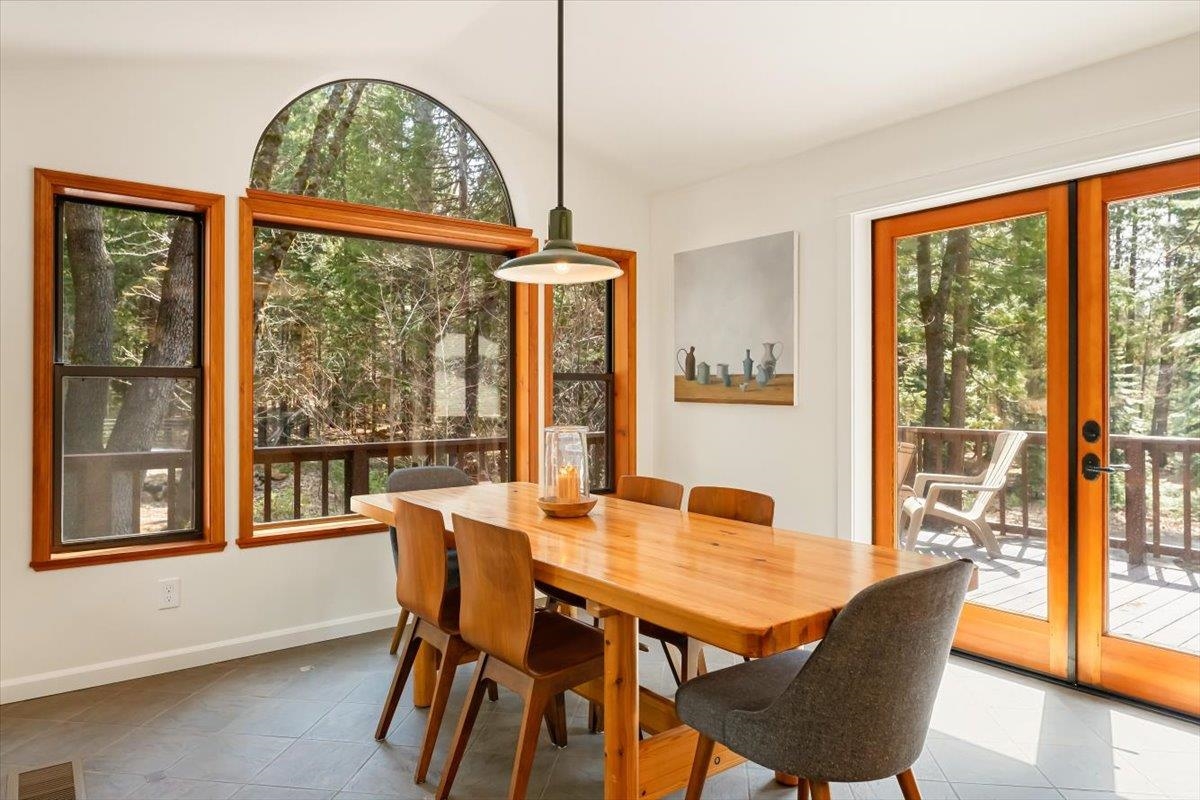 1901 Shasta Acres