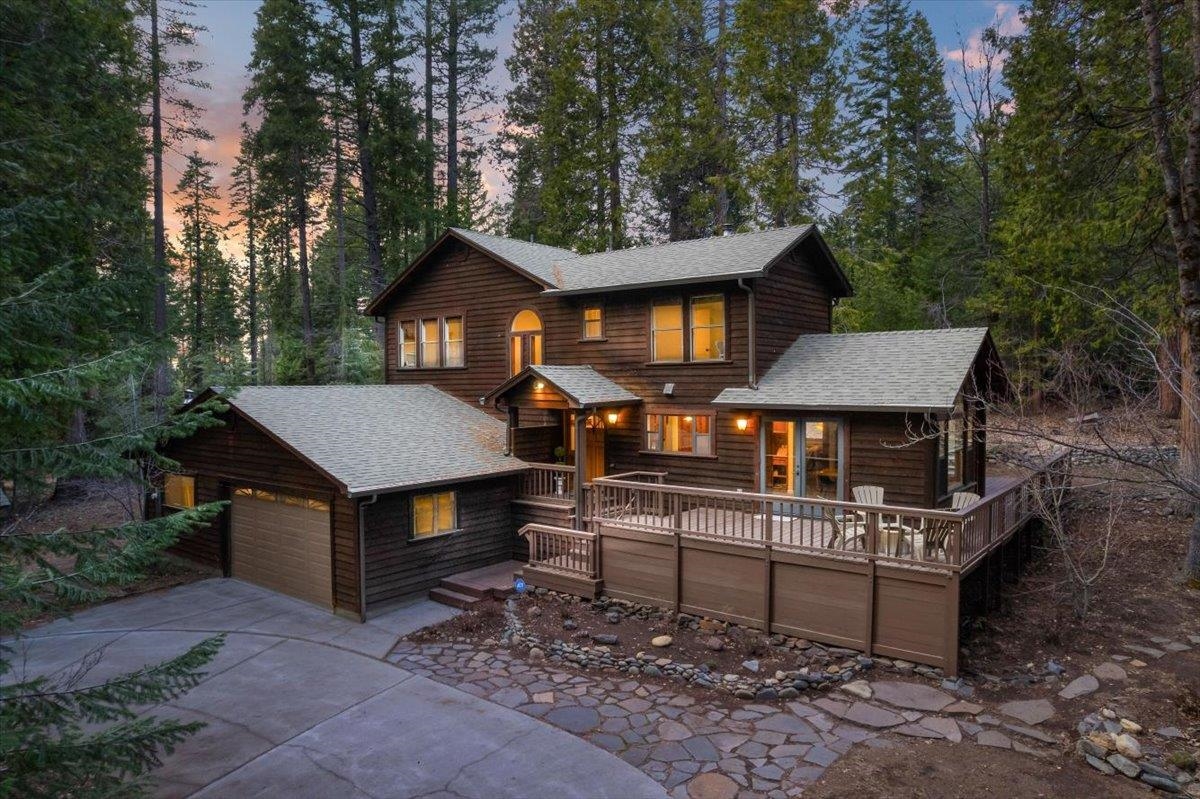 1901 Shasta Acres