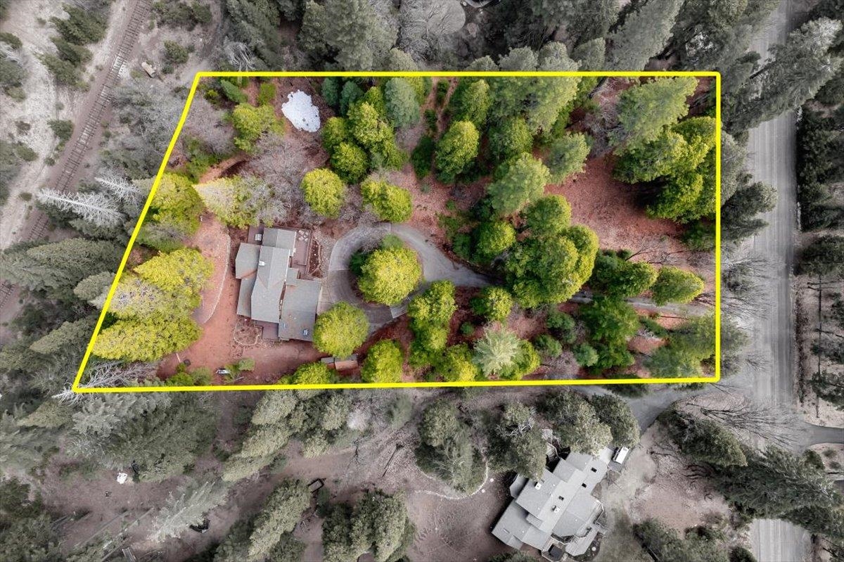 1901 Shasta Acres