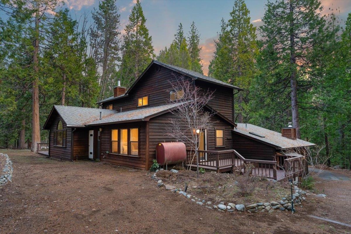 1901 Shasta Acres