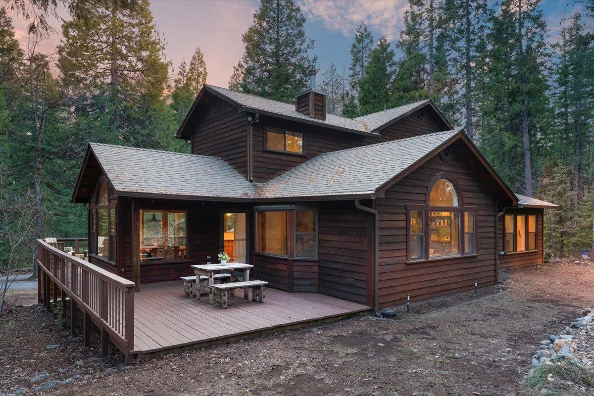 1901 Shasta Acres