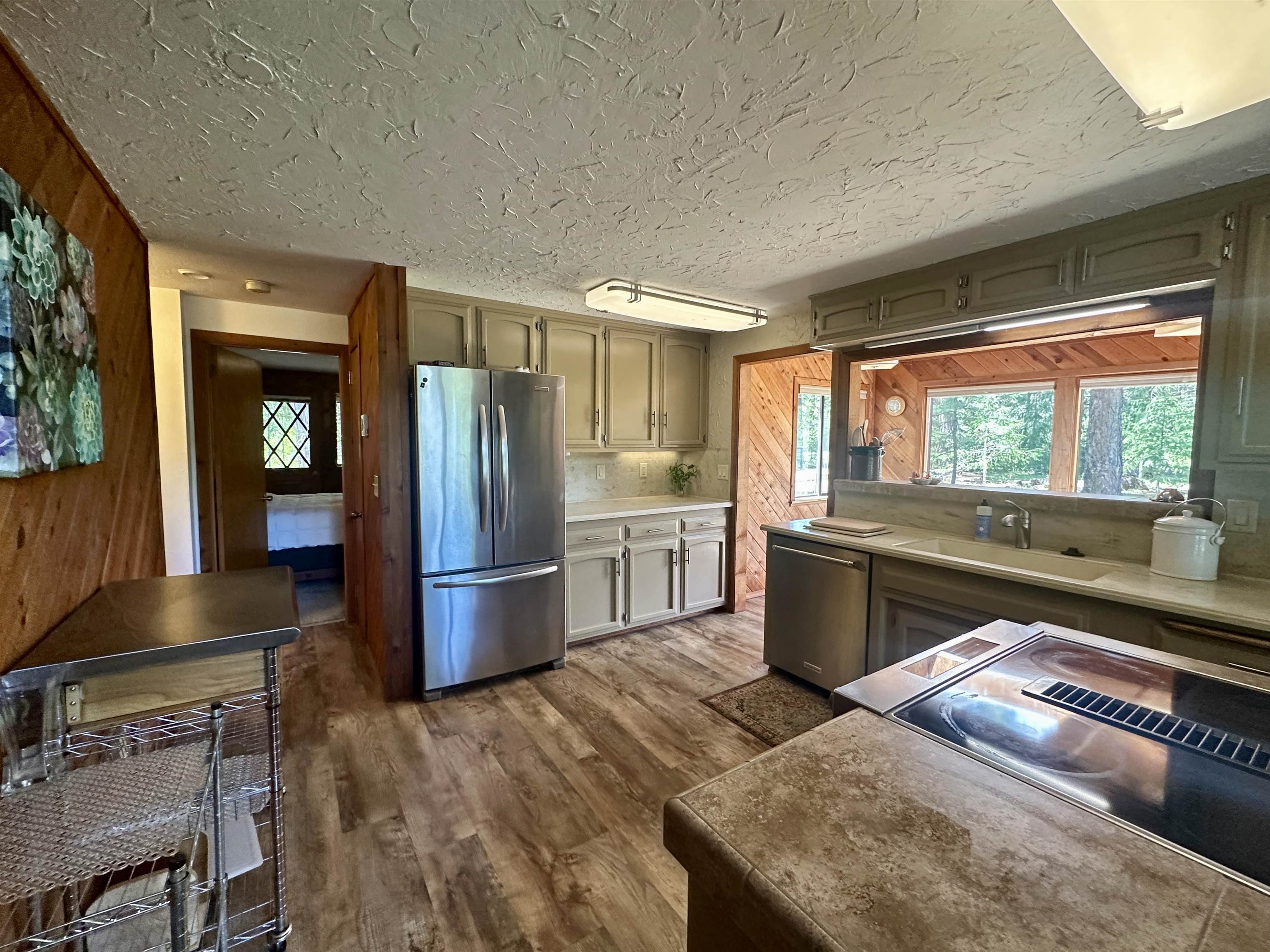 1644 N N Shasta Ranch Rd