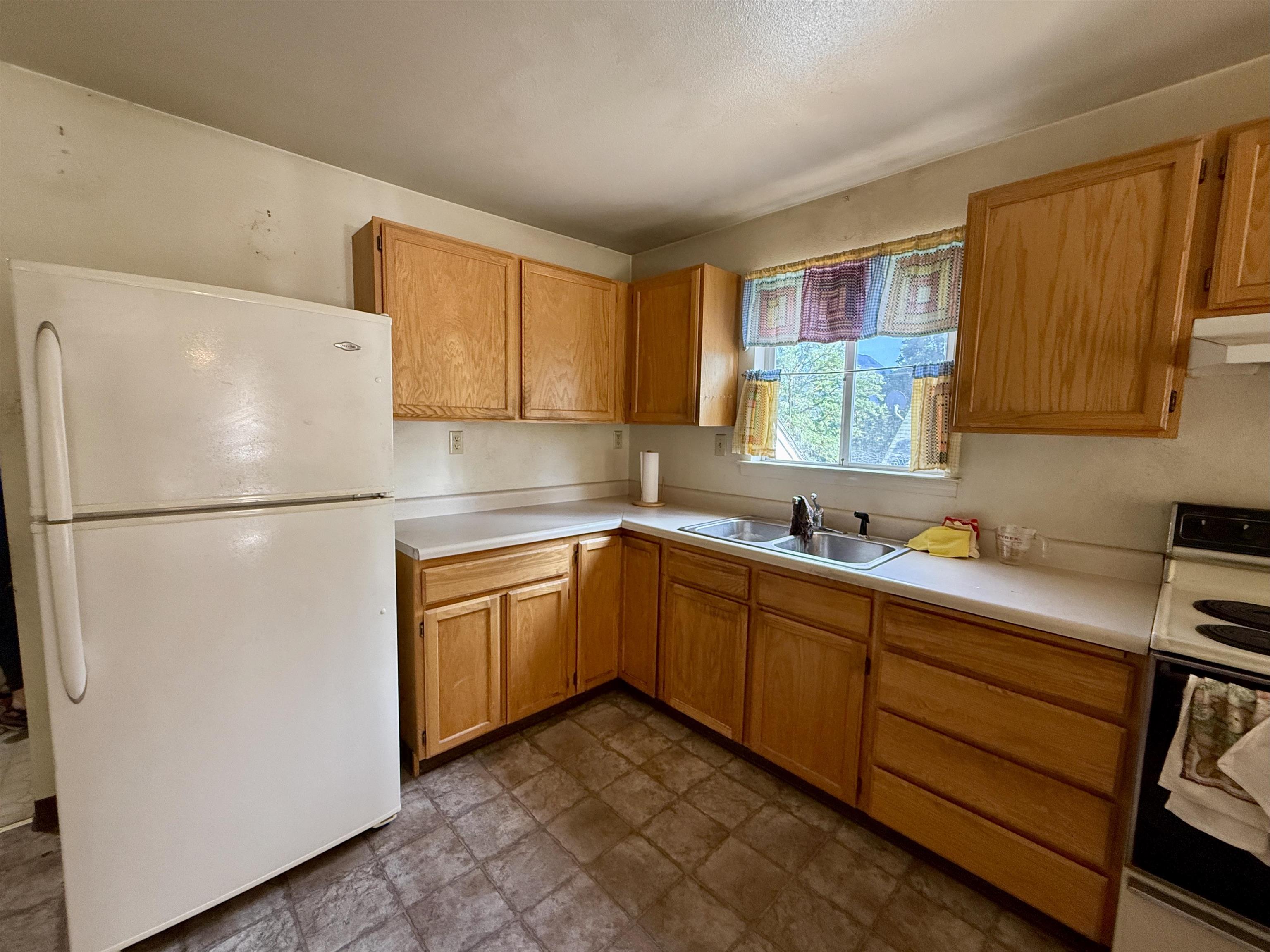 272 Walnut St