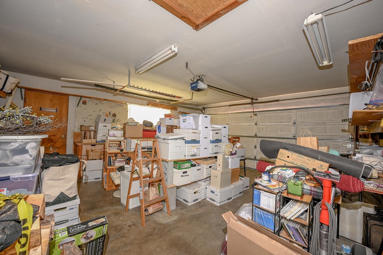 715 W A Barr