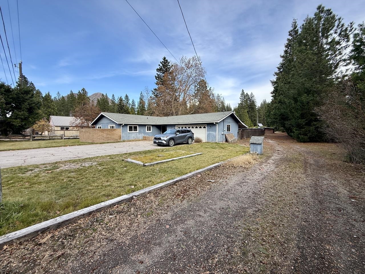 1400 Davis Place Rd