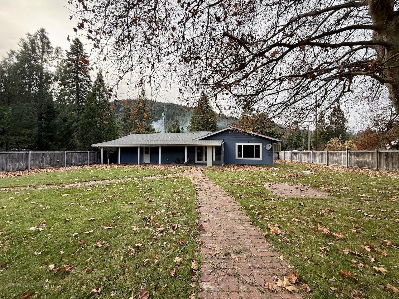 1400 Davis Place Rd