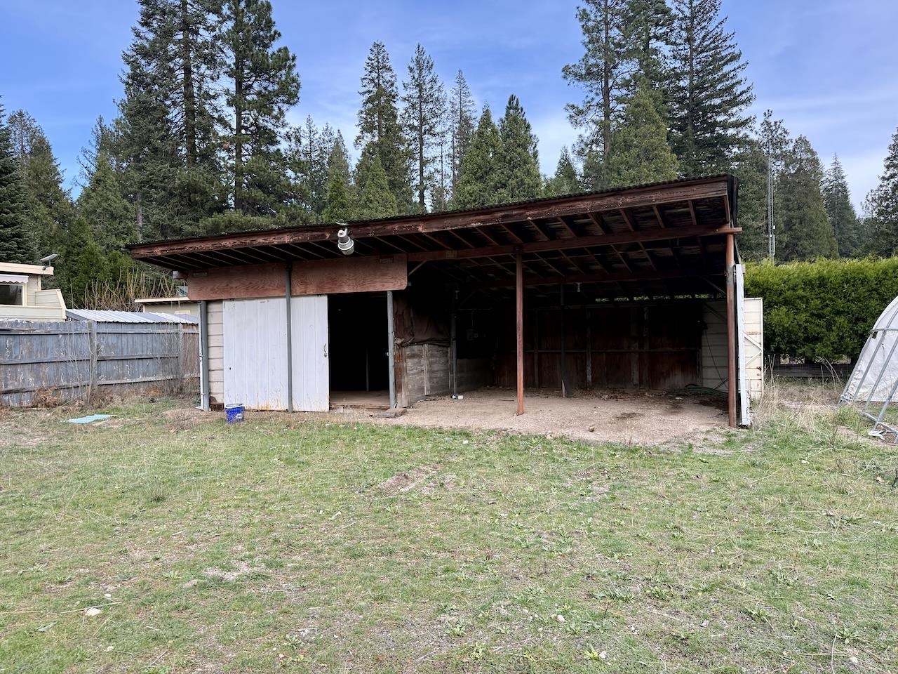 1400 Davis Place Rd