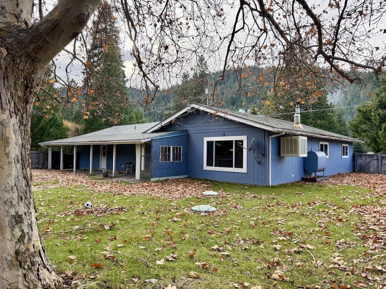 1400 Davis Place Rd