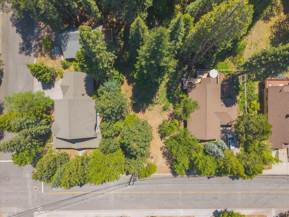 521 McCloud Ave