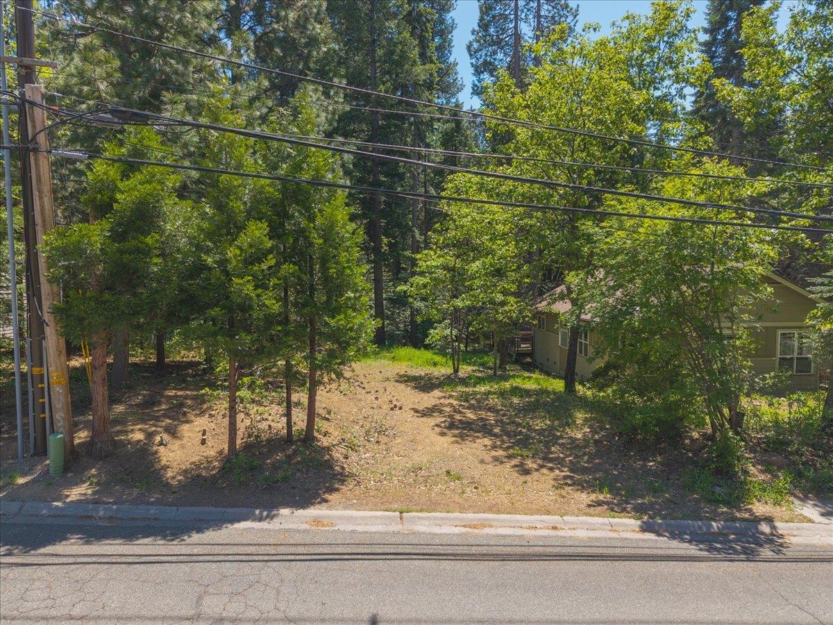 521 McCloud Ave