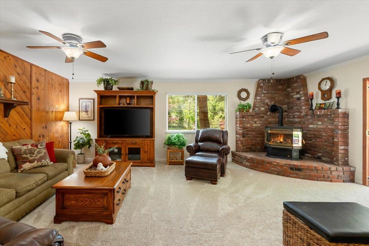 821 Rockfellow Drive