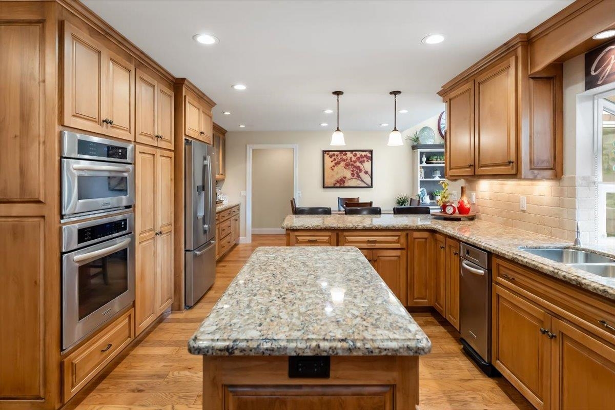 821 Rockfellow Drive
