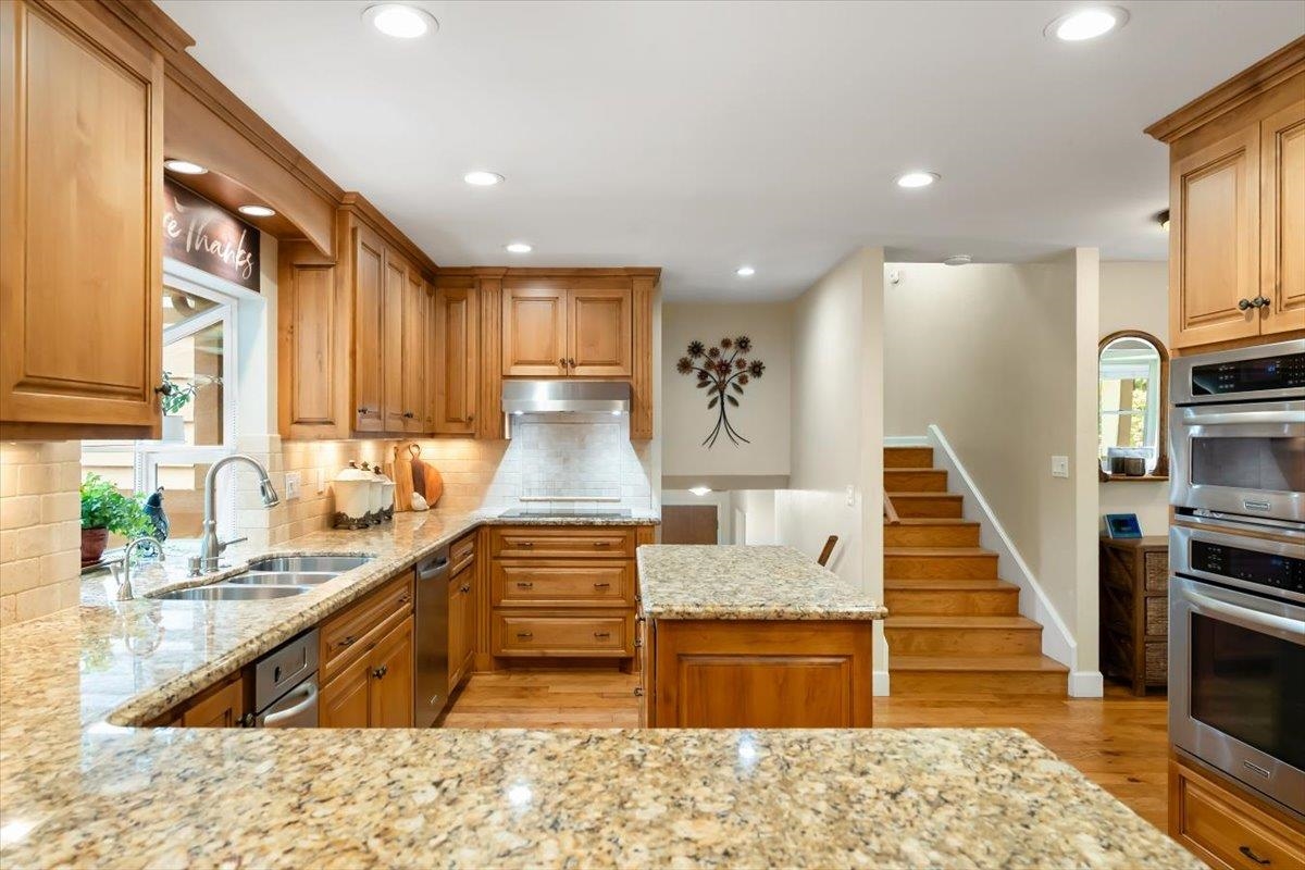 821 Rockfellow Drive