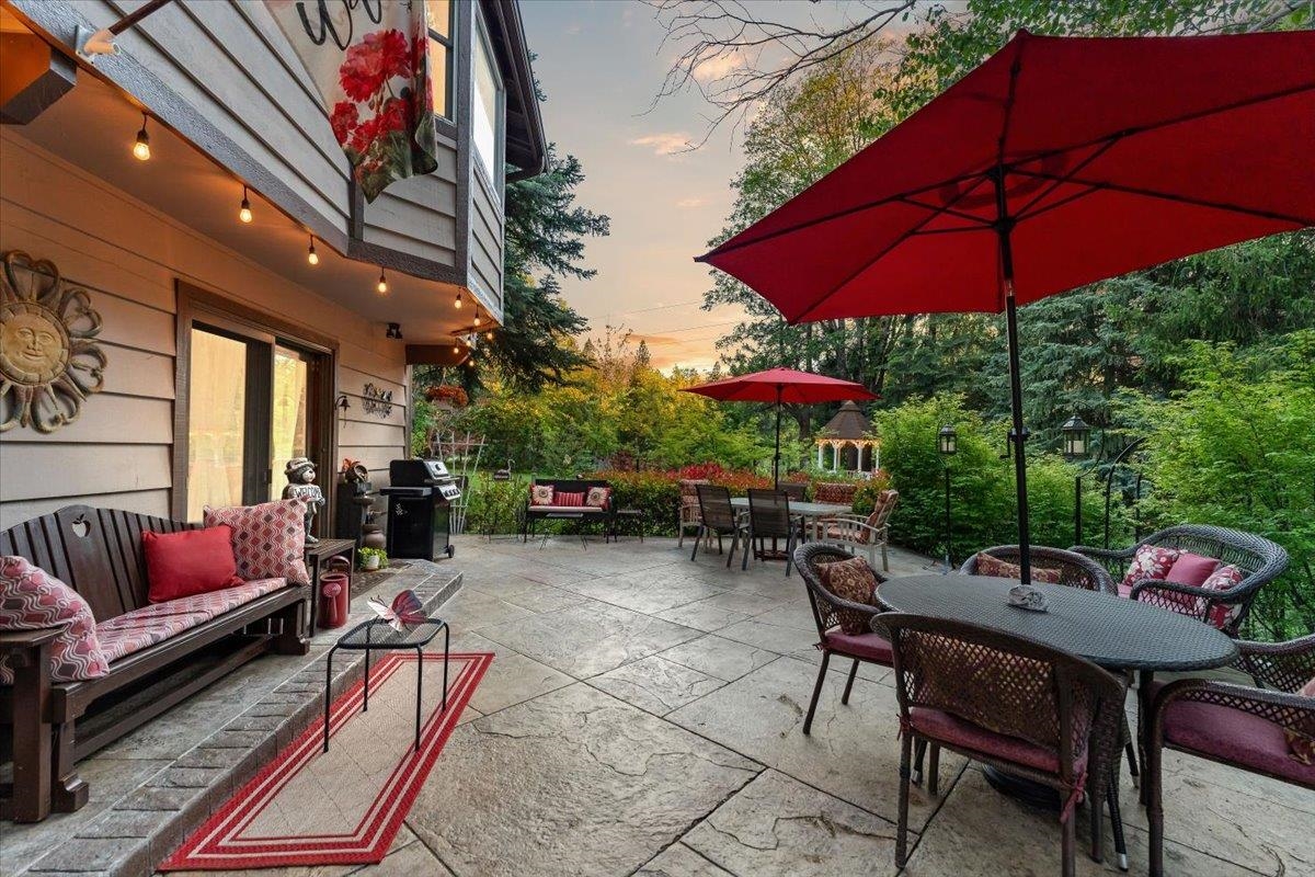 821 Rockfellow Drive