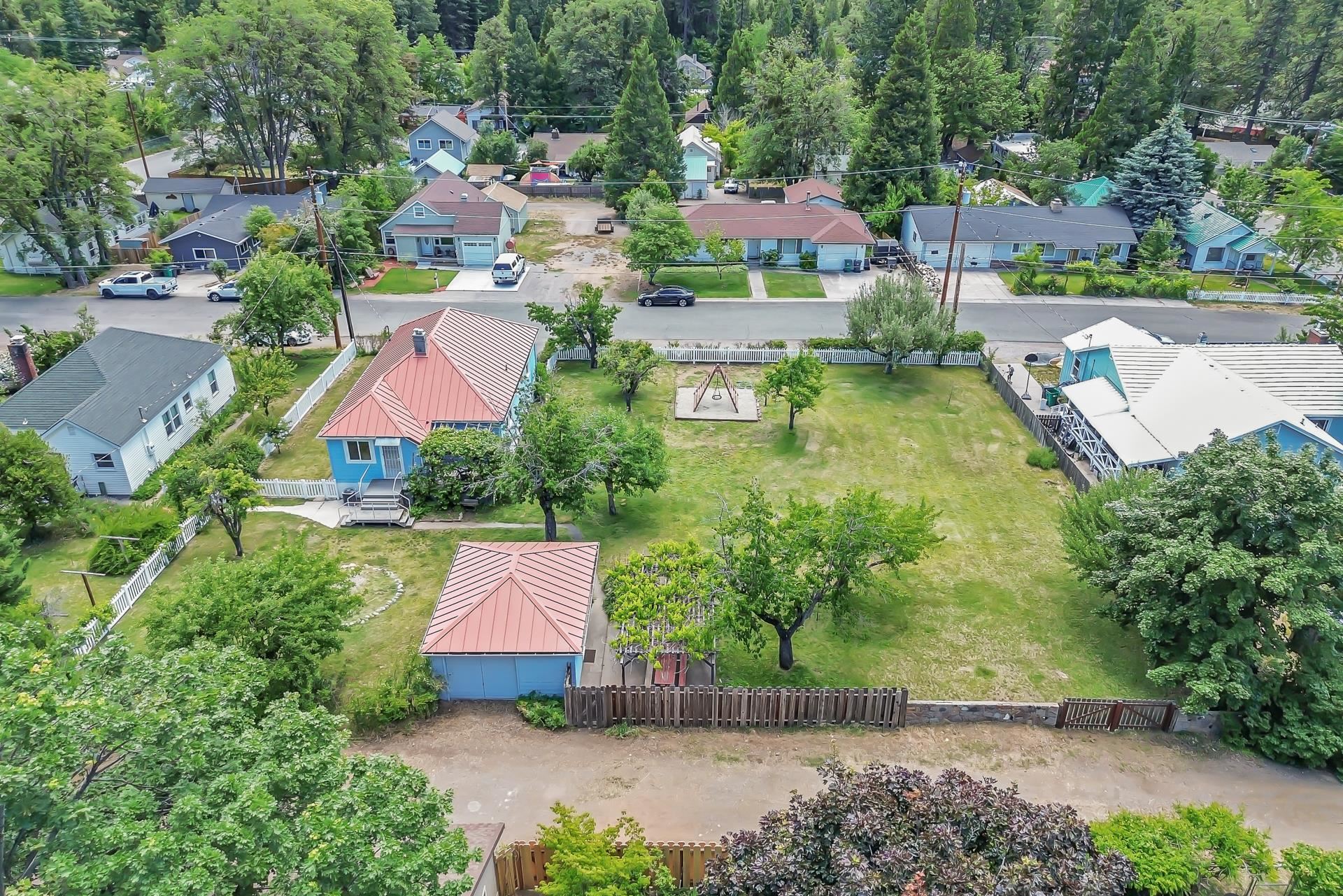 210 Merritt Ave