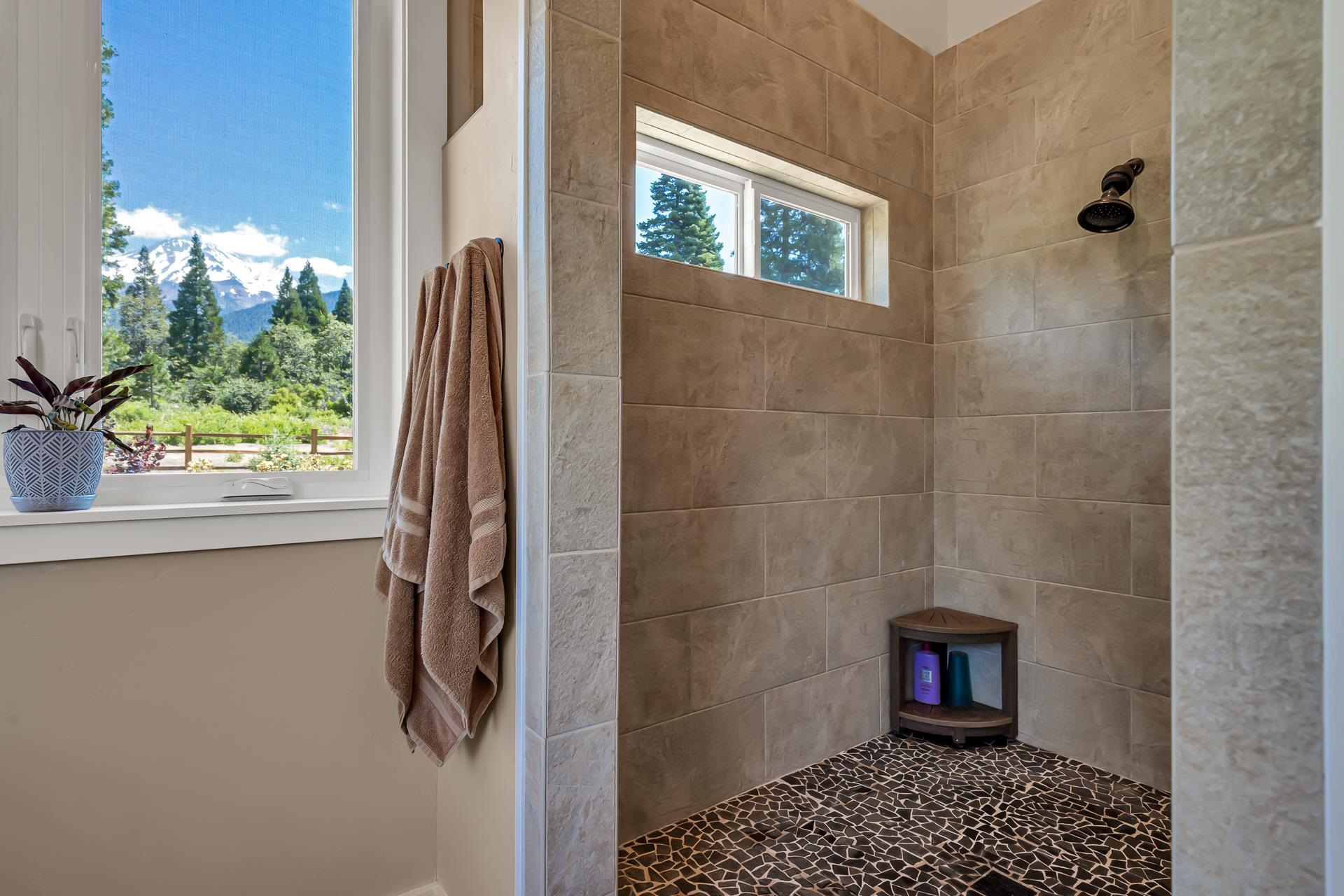 1310 Northridge Court