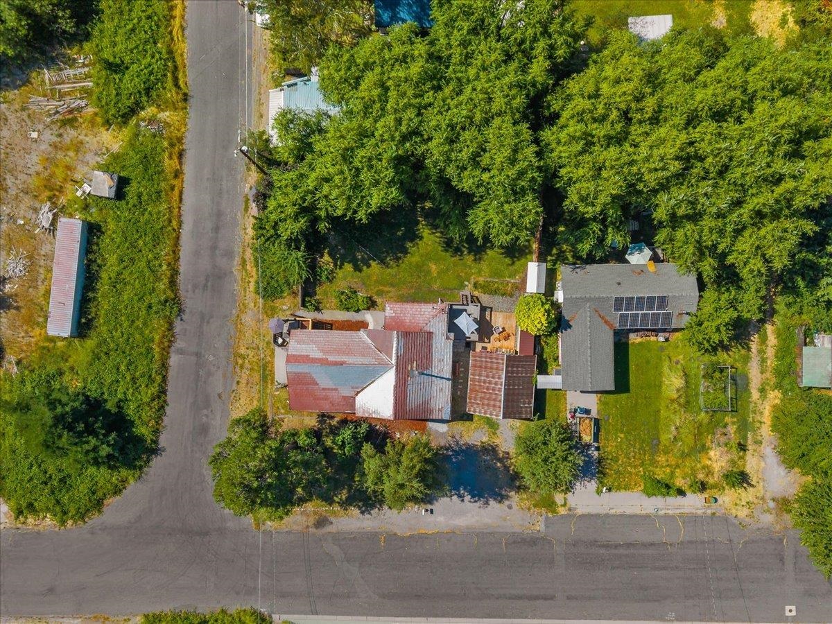 300 E Jessie Street