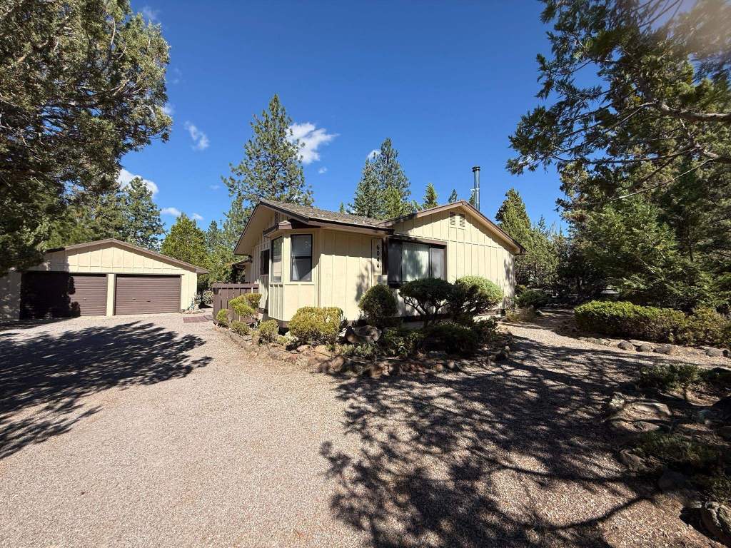 6044 Blancas Ct
