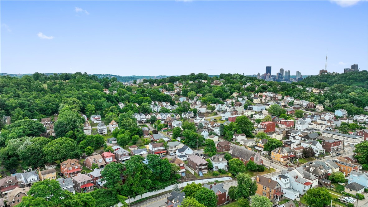 1100 & 1040 Chartiers Ave