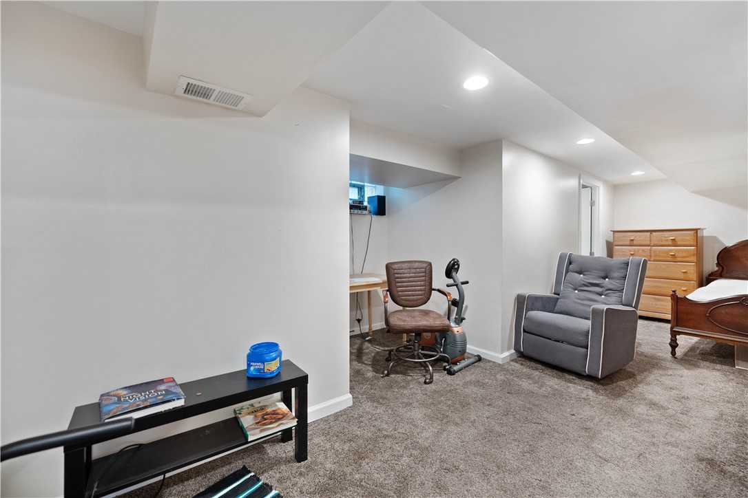 1100 & 1040 Chartiers Ave