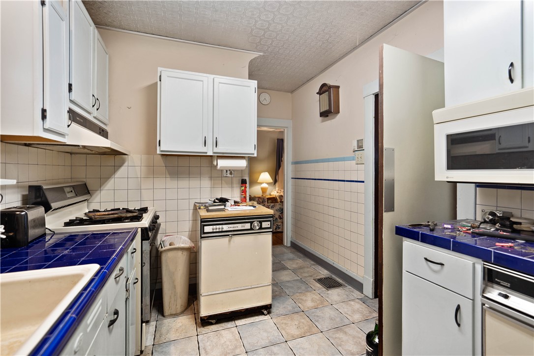 1100 & 1040 Chartiers Ave