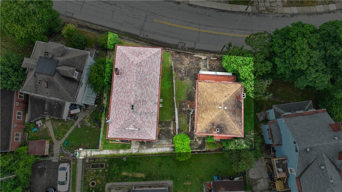 1100 & 1040 Chartiers Ave