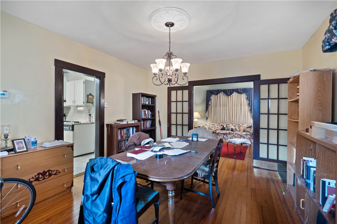 1100 & 1040 Chartiers Ave