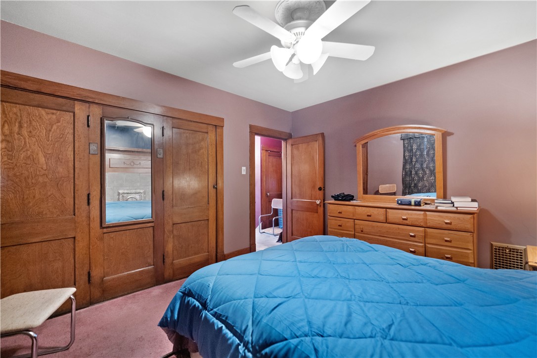 1100 & 1040 Chartiers Ave