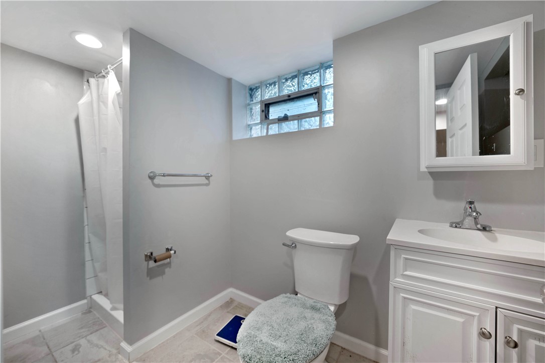 1100 & 1040 Chartiers Ave