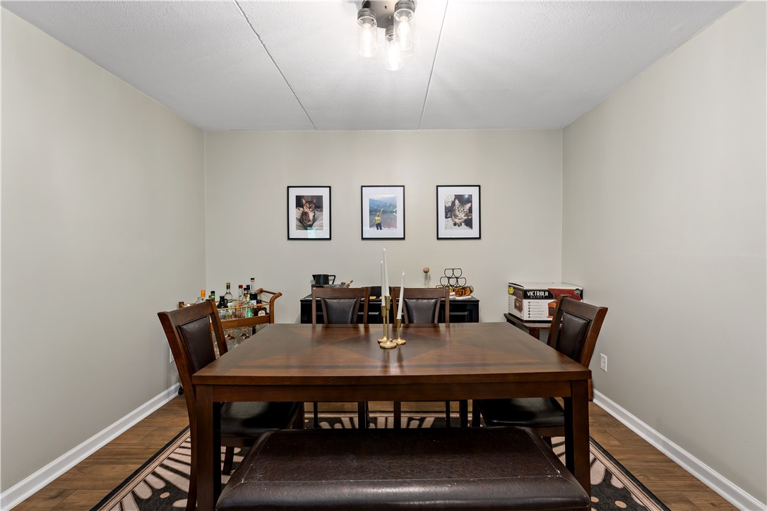 1712 Forest Green Dr 1712