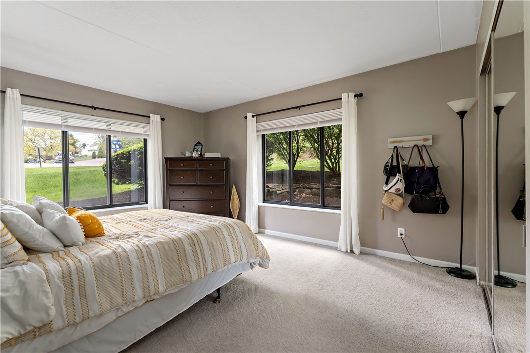 1712 Forest Green Dr 1712