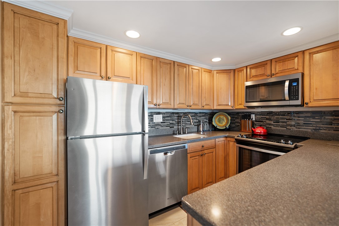 1000 Grandview Ave 904