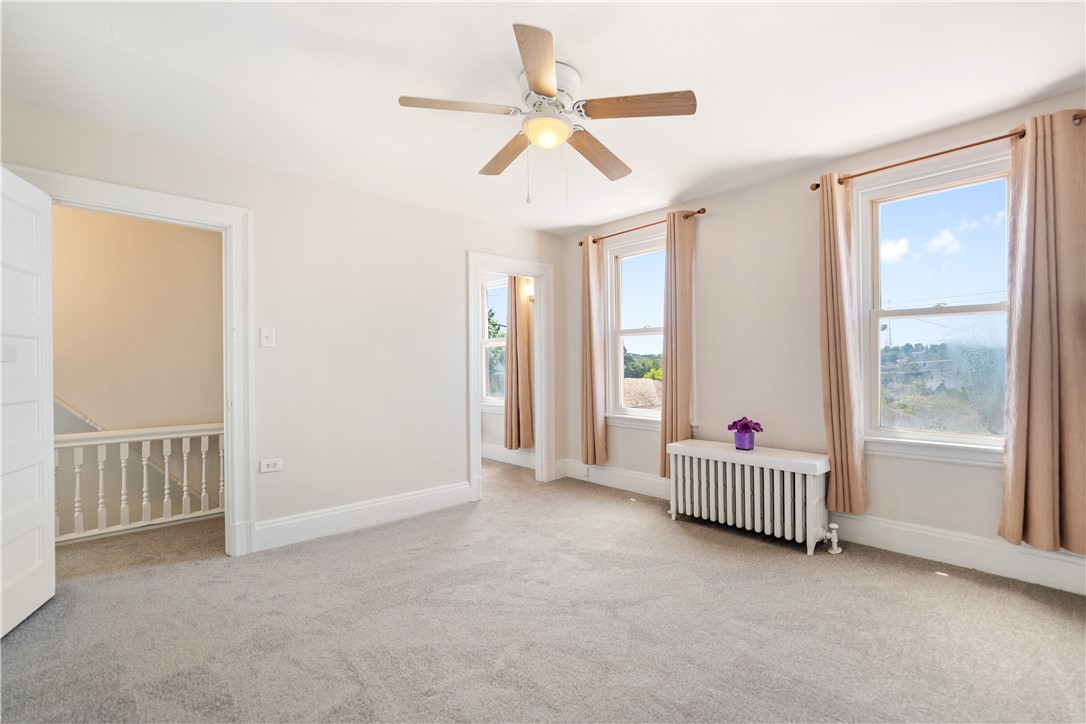 1008 Rue Grande Vue St