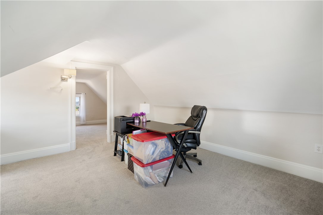 1008 Rue Grande Vue St