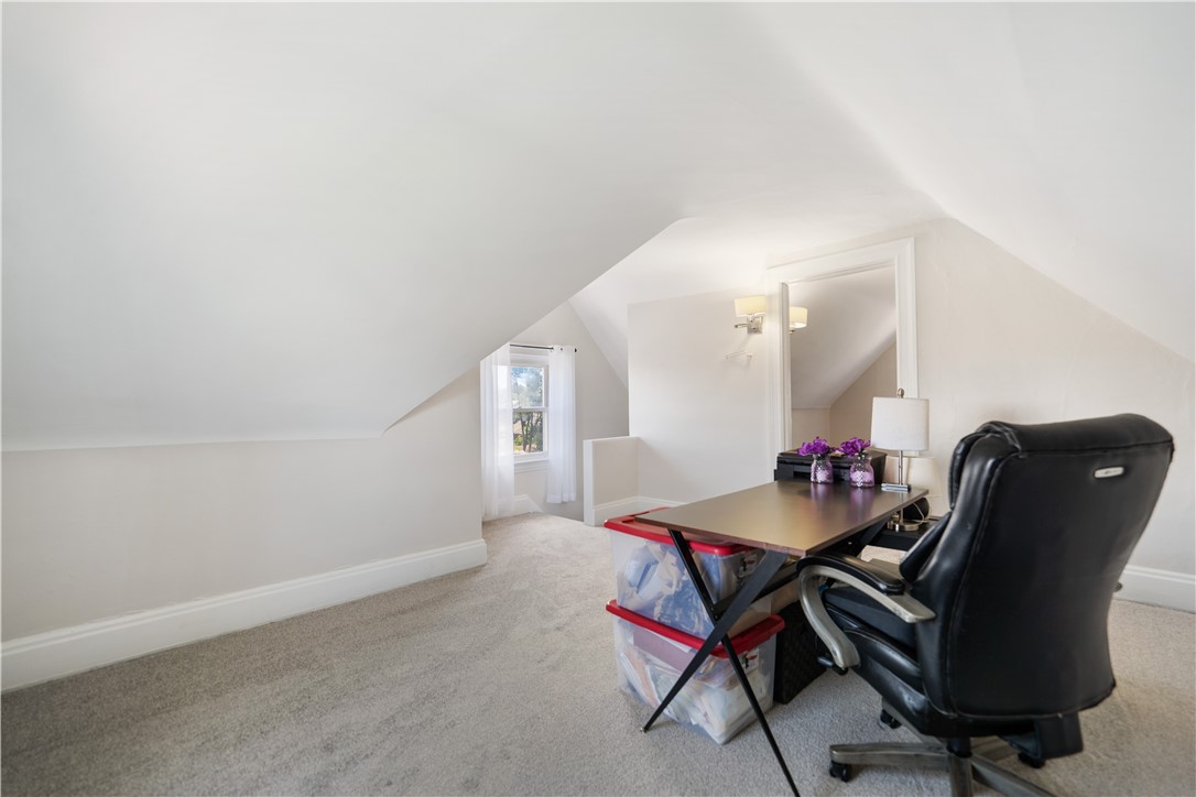 1008 Rue Grande Vue St