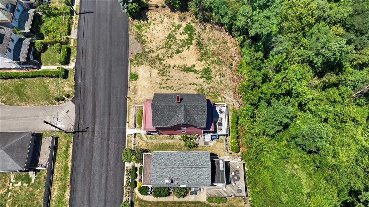 1008 Rue Grande Vue St