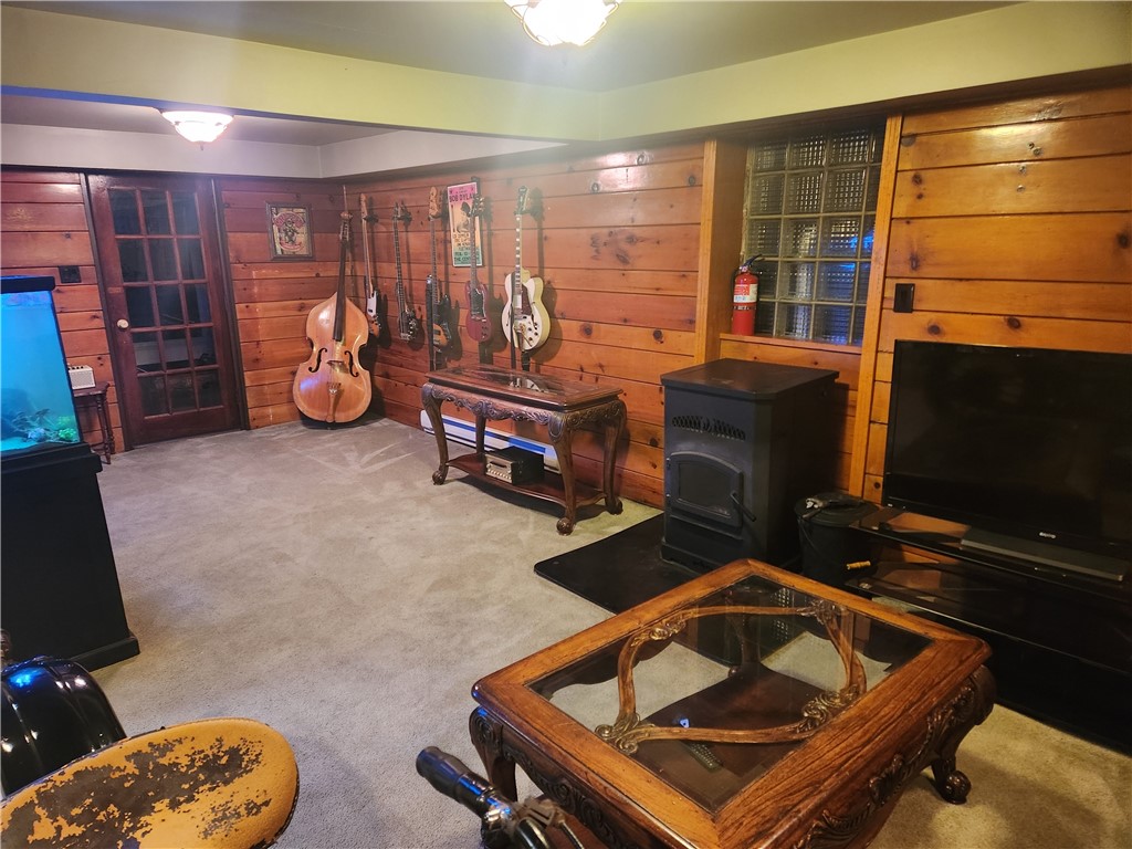 4226 Tuxey Ave