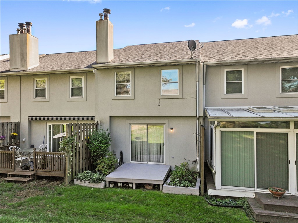 1217 Logan Rd