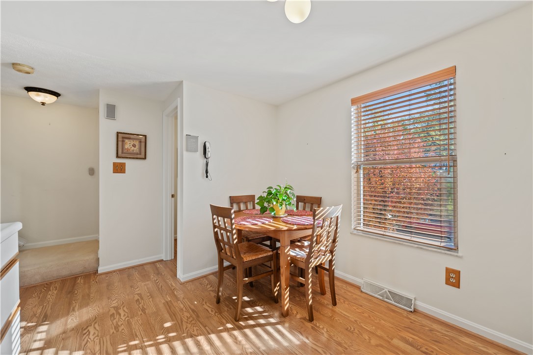 1217 Logan Rd